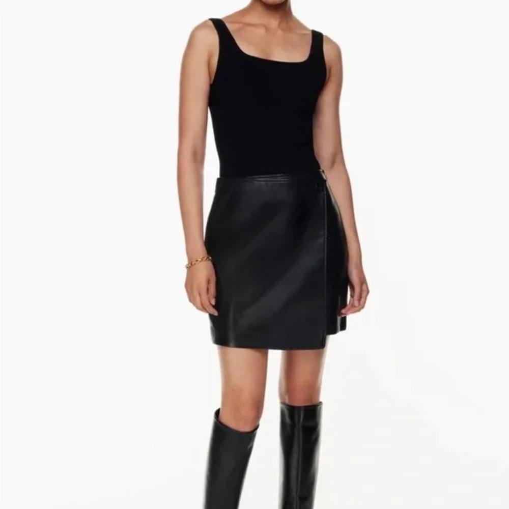 Aritzia Babaton Vicinity Faux Leather Skirt Black 0